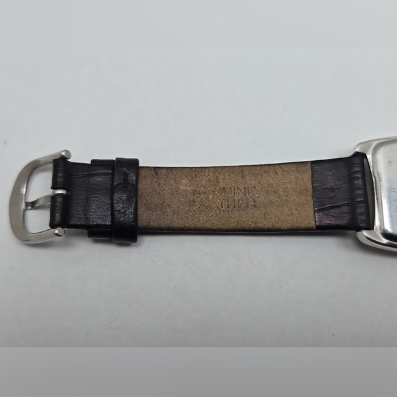 Caravelle by Bulova Womens Watch Diamond Bezel Leather Strap New Battery - Picture 9 of 11